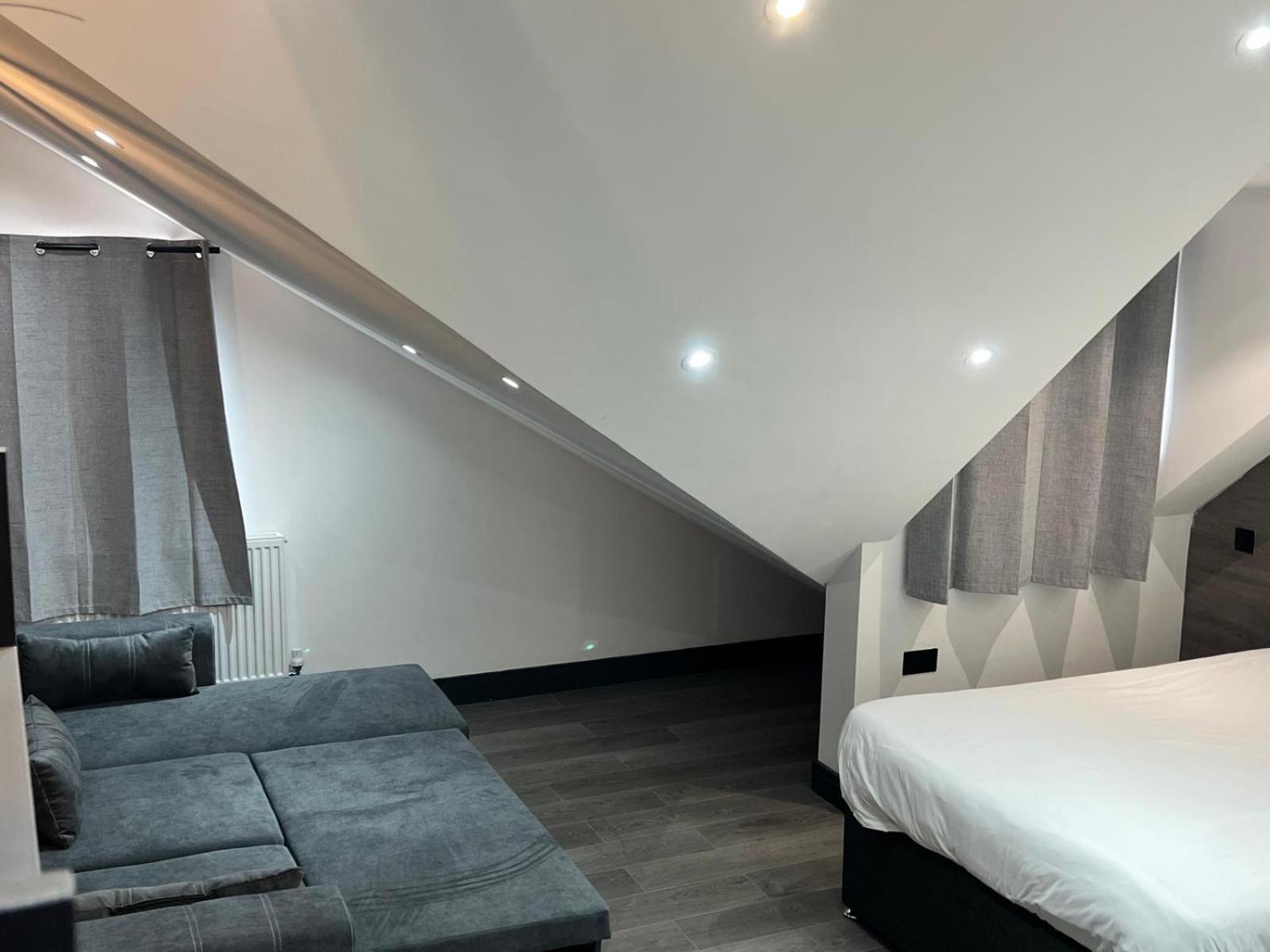 Thandi House Heathrow Airport Ashford  Exteriér fotografie
